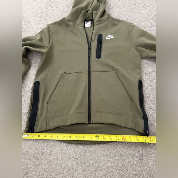 Nike Women’s Sportswear Tech Fleece Essential Full Zip Hoodie in Olive Green - Picture 12 of 13